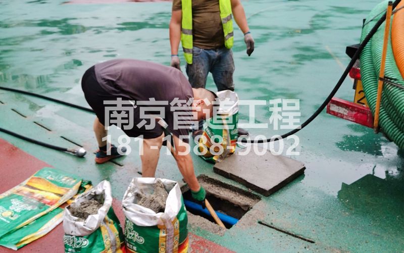 营防村管道清淤