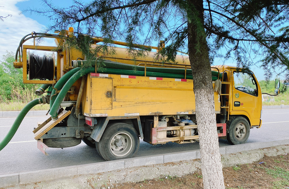 营防村清洗抽粪车