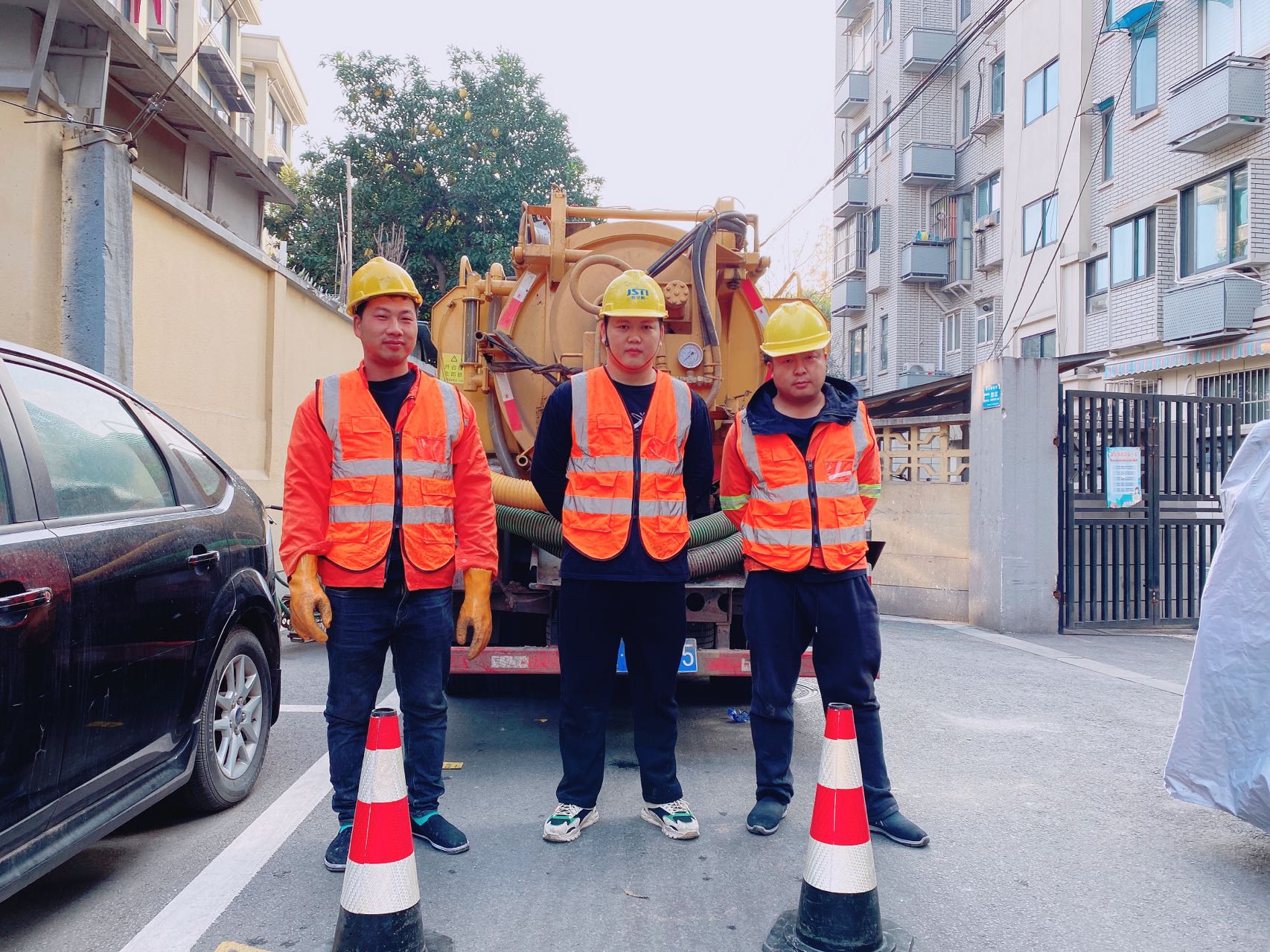 营防村南京某小区管道清淤检测施工